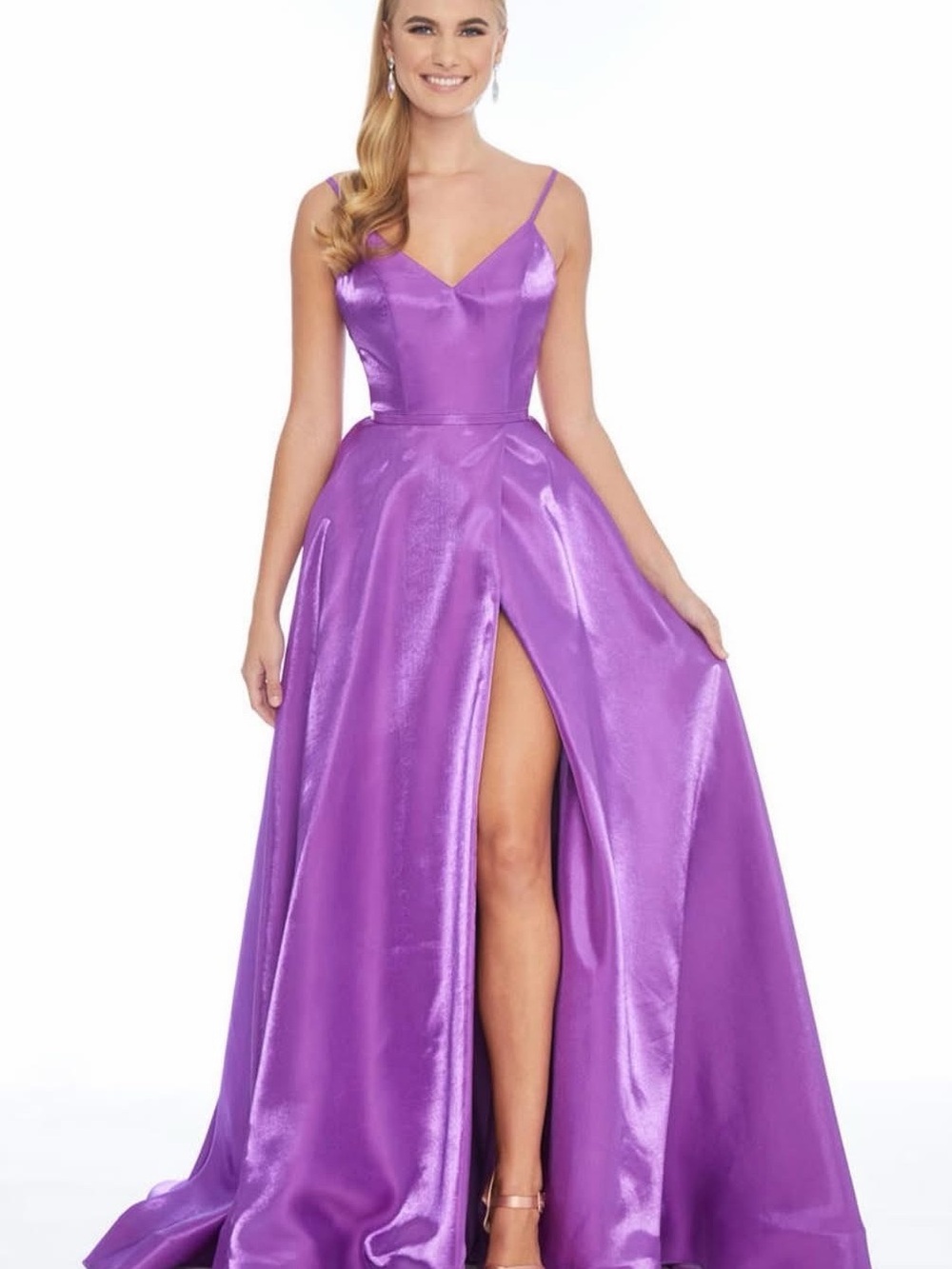 Lavish Lilac Satin Prom Gown with High Thigh Slit